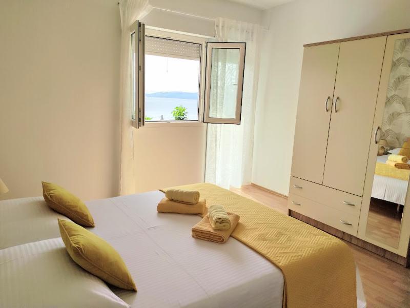 Apartmani Mila A1 & A2 & 3 特罗吉尔 外观 照片