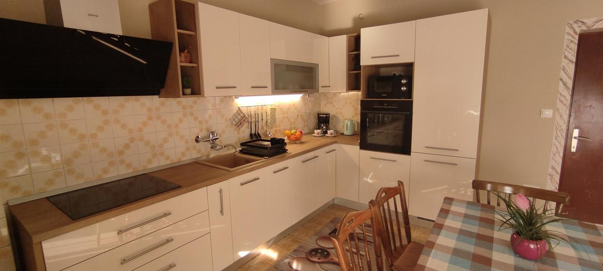Apartmani Mila A1 & A2 & 3 特罗吉尔 外观 照片